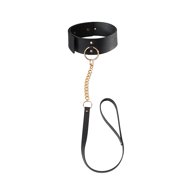 élégant collier noir à anneau doré en matière synthétique vegan avec une laisse assortie